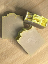 Load image into Gallery viewer, Sandlewood & Boubon Soap for Men