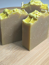 Load image into Gallery viewer, Sandlewood & Boubon Soap for Men