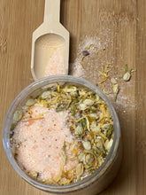 Load image into Gallery viewer, Citrus Drop Bath Salt Tea